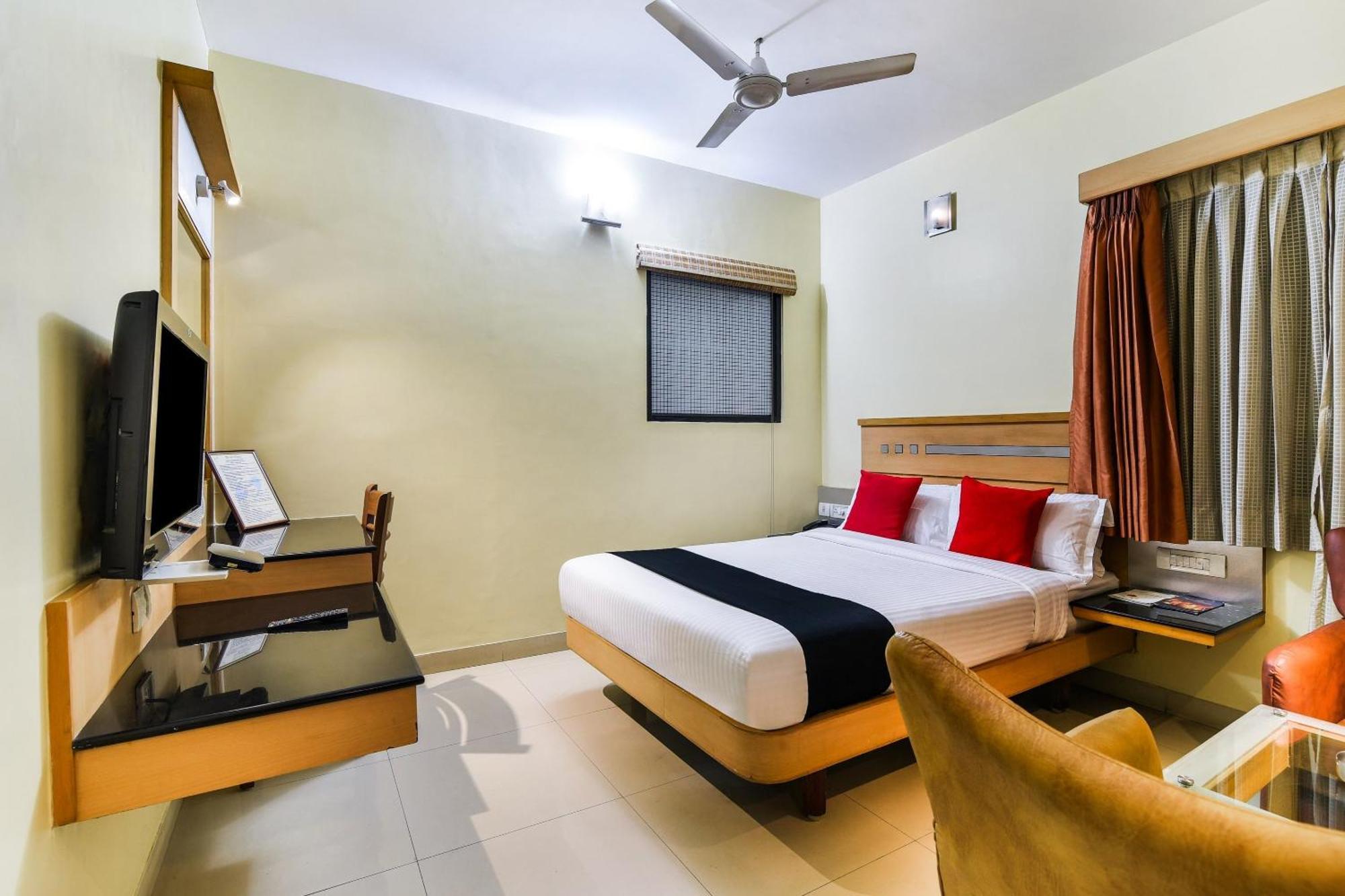 Super Capital O Grand Plaza Hotel Coimbatore Luaran gambar