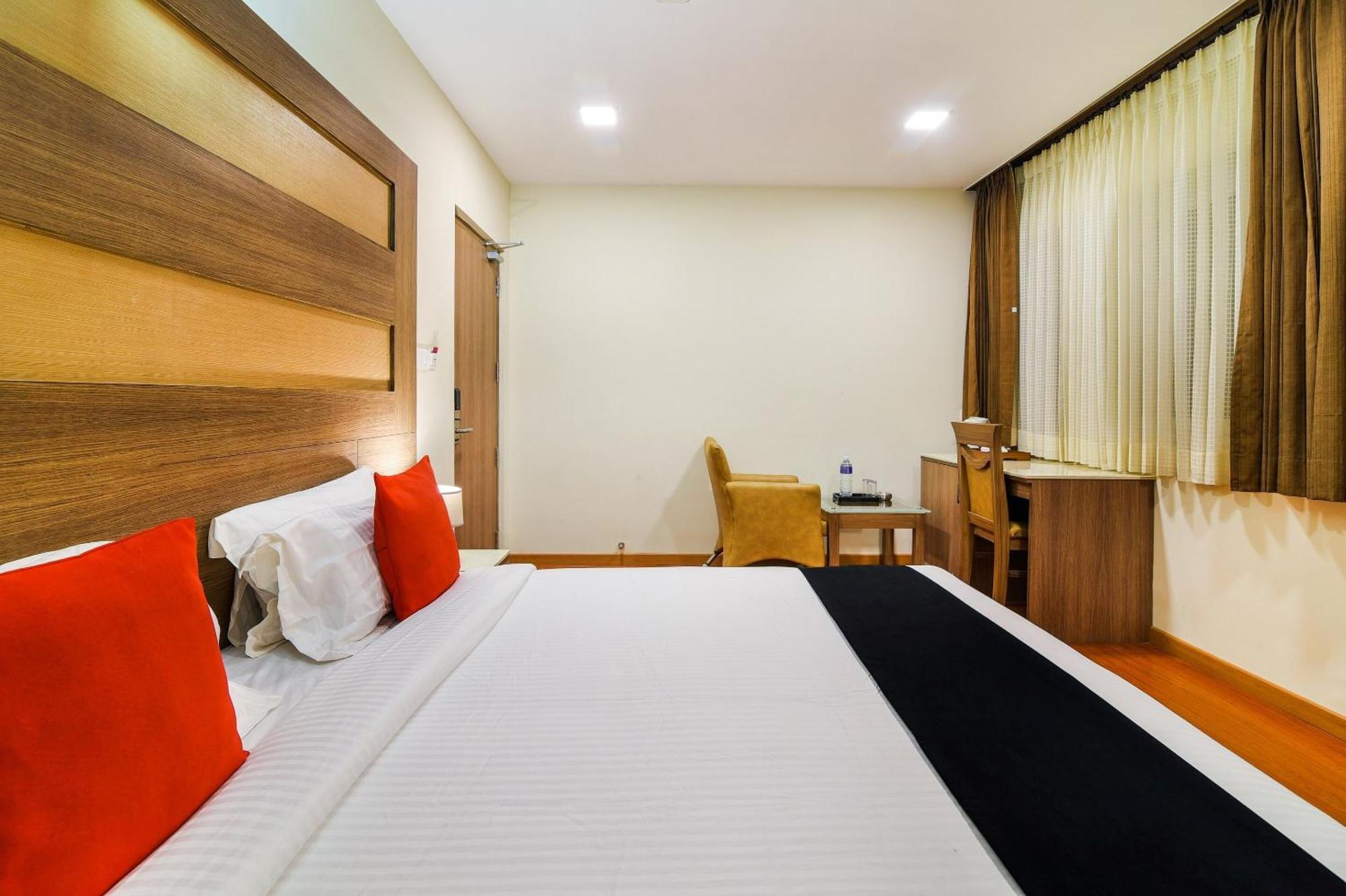 Super Capital O Grand Plaza Hotel Coimbatore Luaran gambar